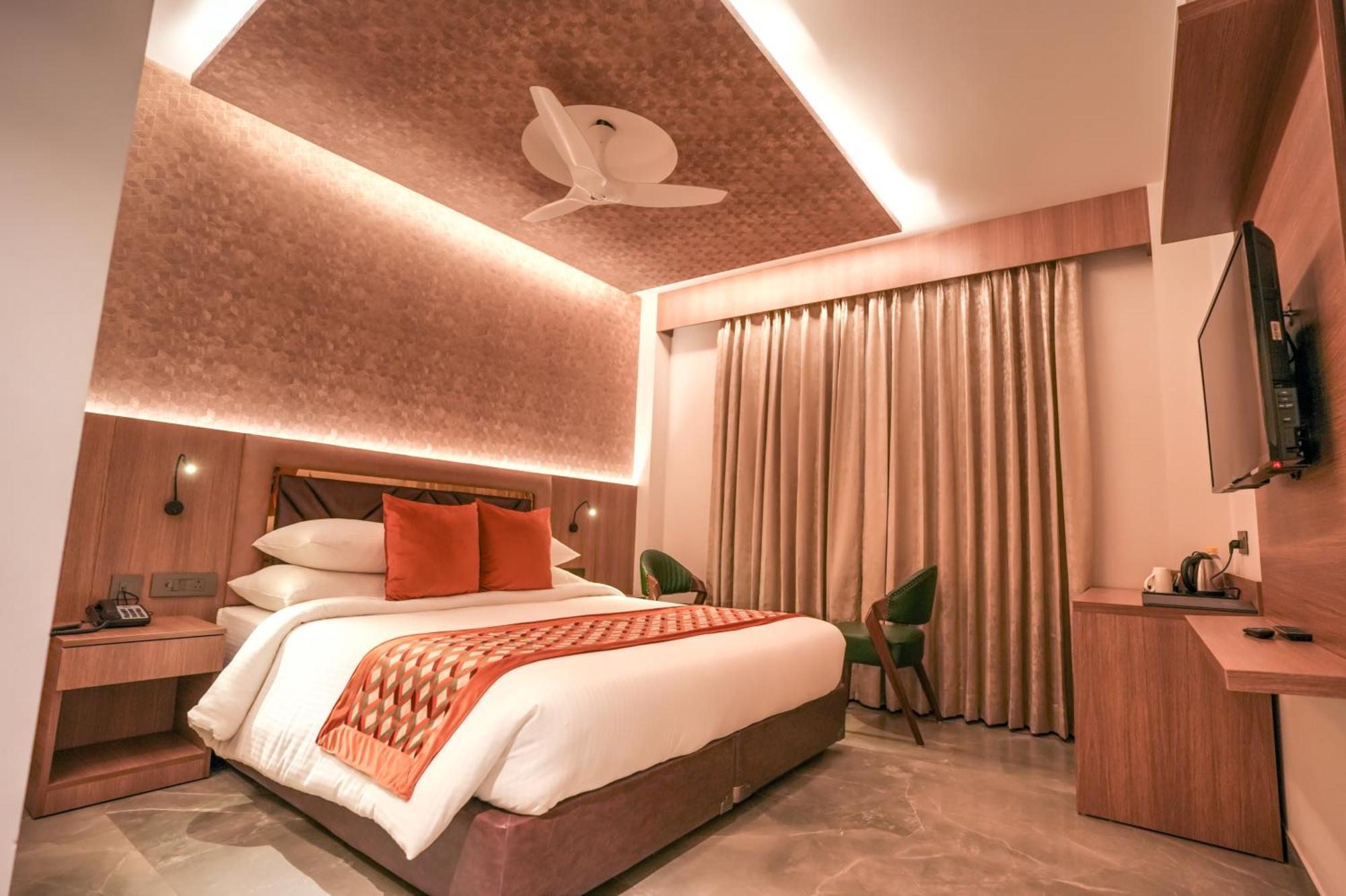 Rj Hotel - Managed By Atithi House Greater Noida Zewnętrze zdjęcie