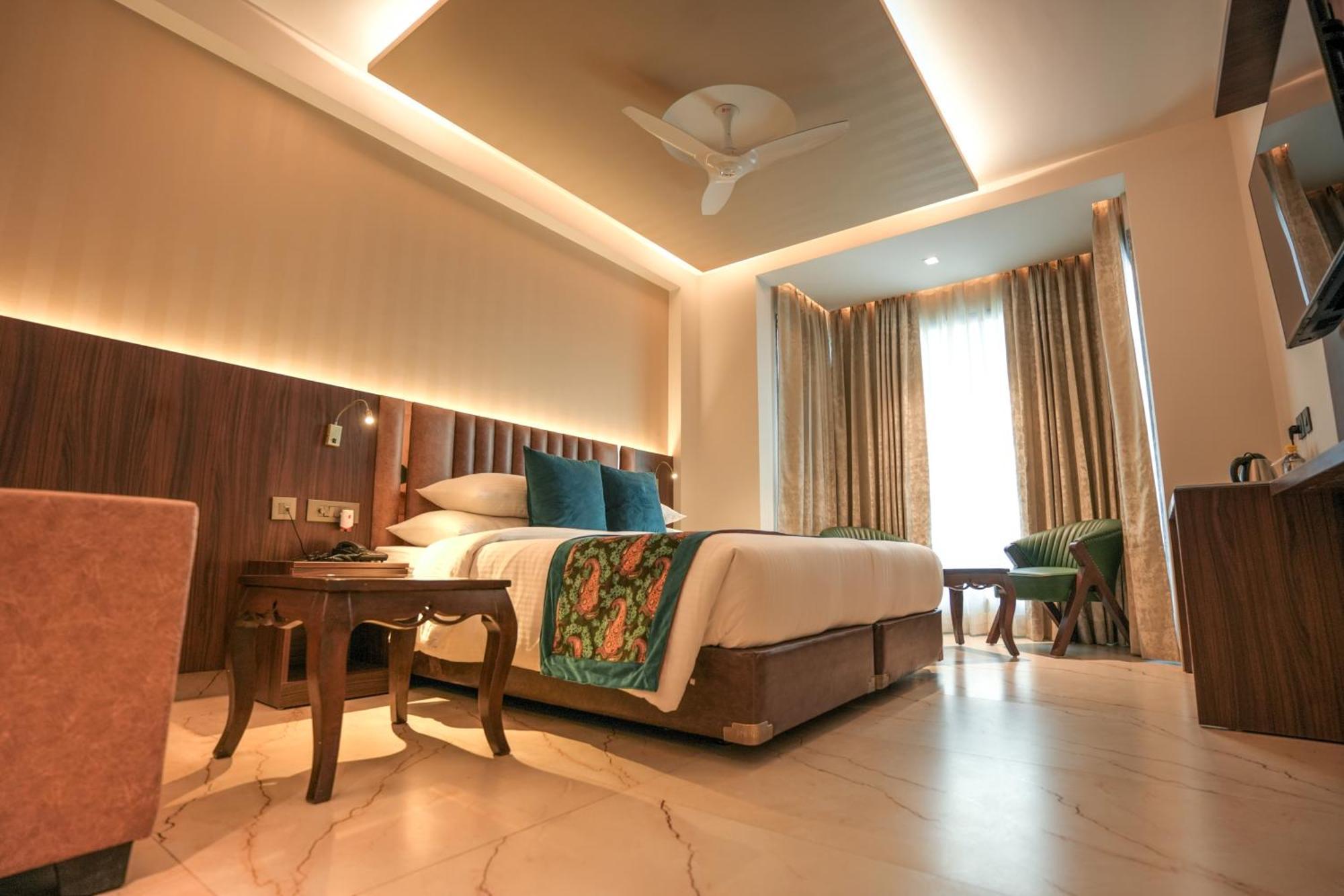 Rj Hotel - Managed By Atithi House Greater Noida Zewnętrze zdjęcie