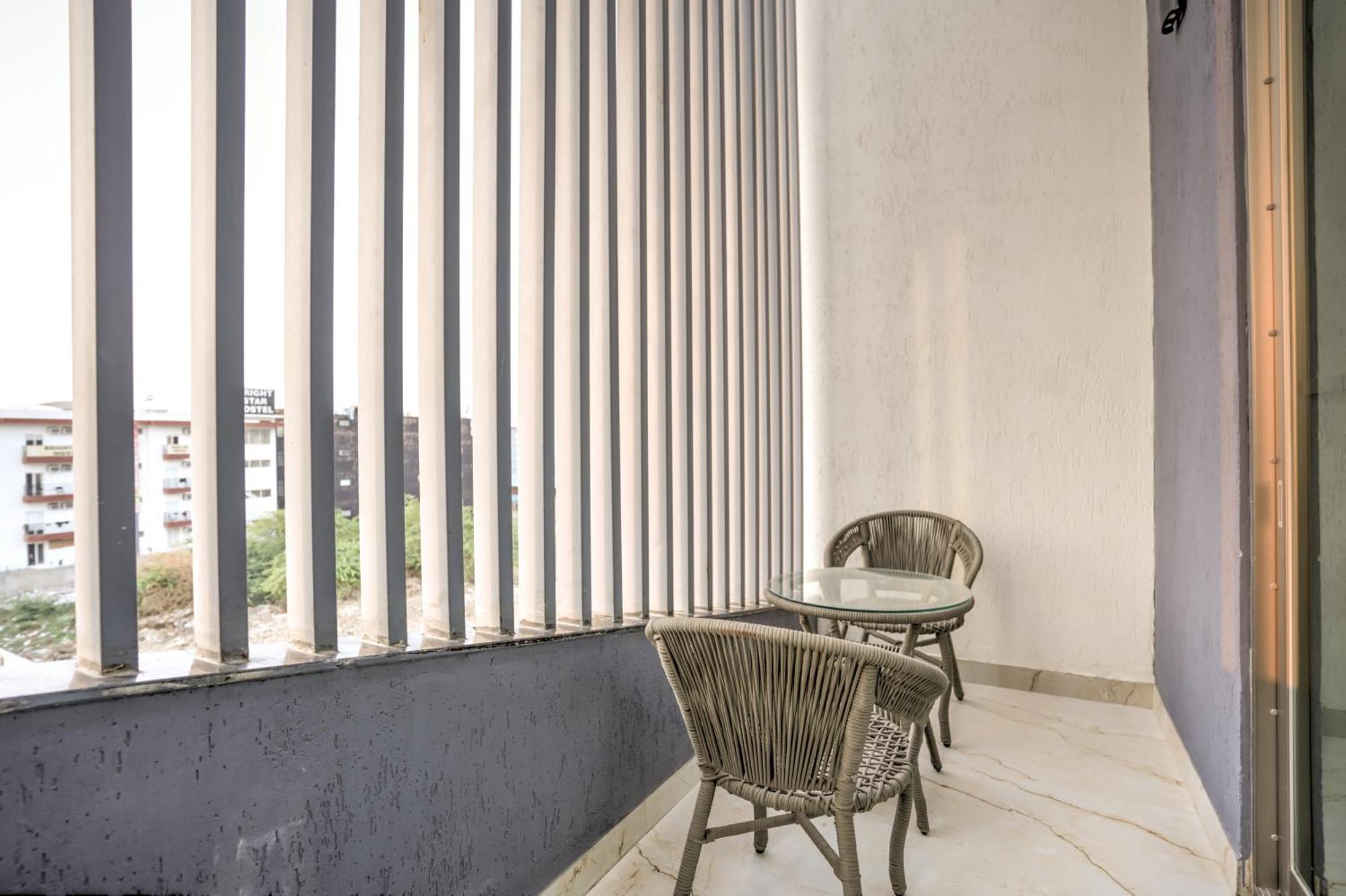 Rj Hotel - Managed By Atithi House Greater Noida Zewnętrze zdjęcie