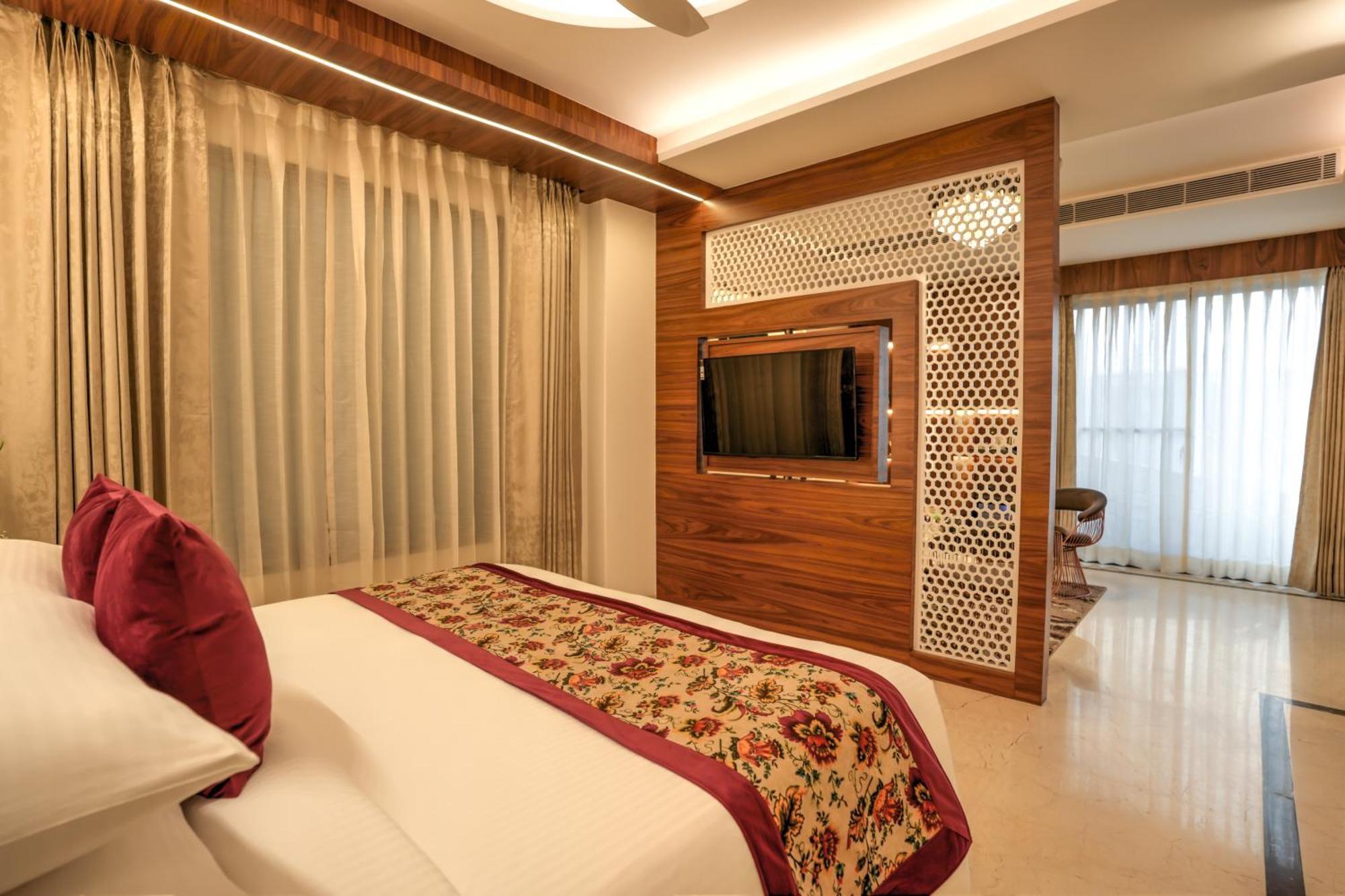 Rj Hotel - Managed By Atithi House Greater Noida Zewnętrze zdjęcie
