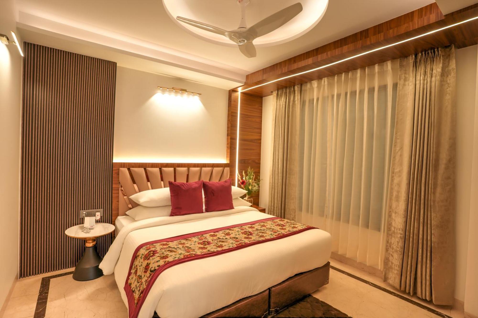 Rj Hotel - Managed By Atithi House Greater Noida Zewnętrze zdjęcie